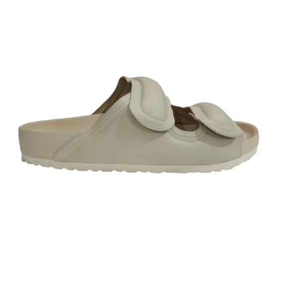 Birkenstock Other - Birkenstock The Beach Comber Sandals in Cream L11 M9